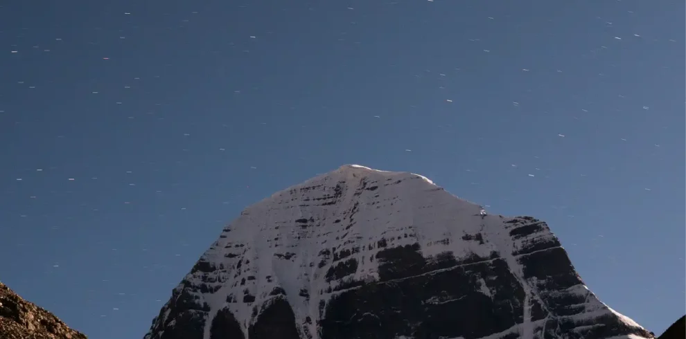 Kailash Manasarovar Yatra by Helicopter