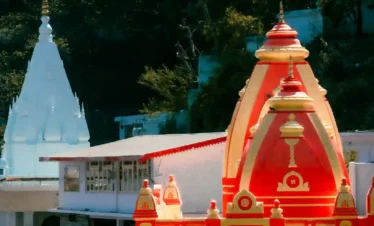 Main temple at Kainchi Dham ashram dedicated to Neem Karoli Baba in Uttarakhand