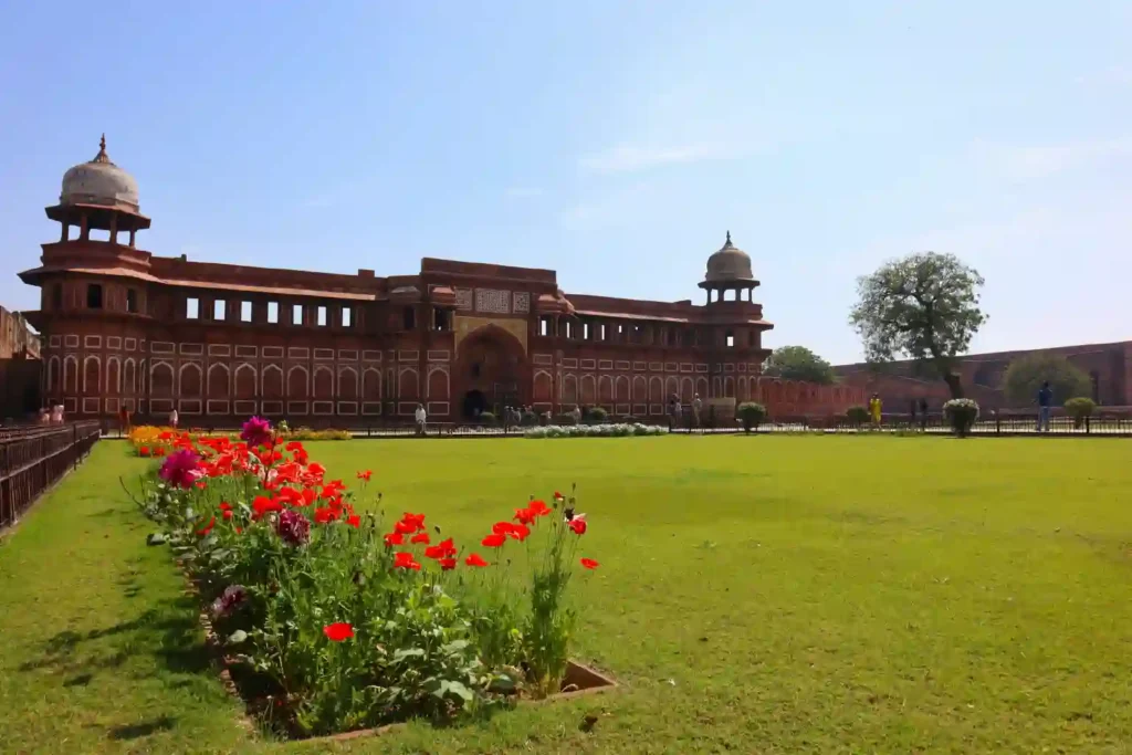 Uttar Pradesh Tour Packages Agra Fort Mughal architecture heritage site
